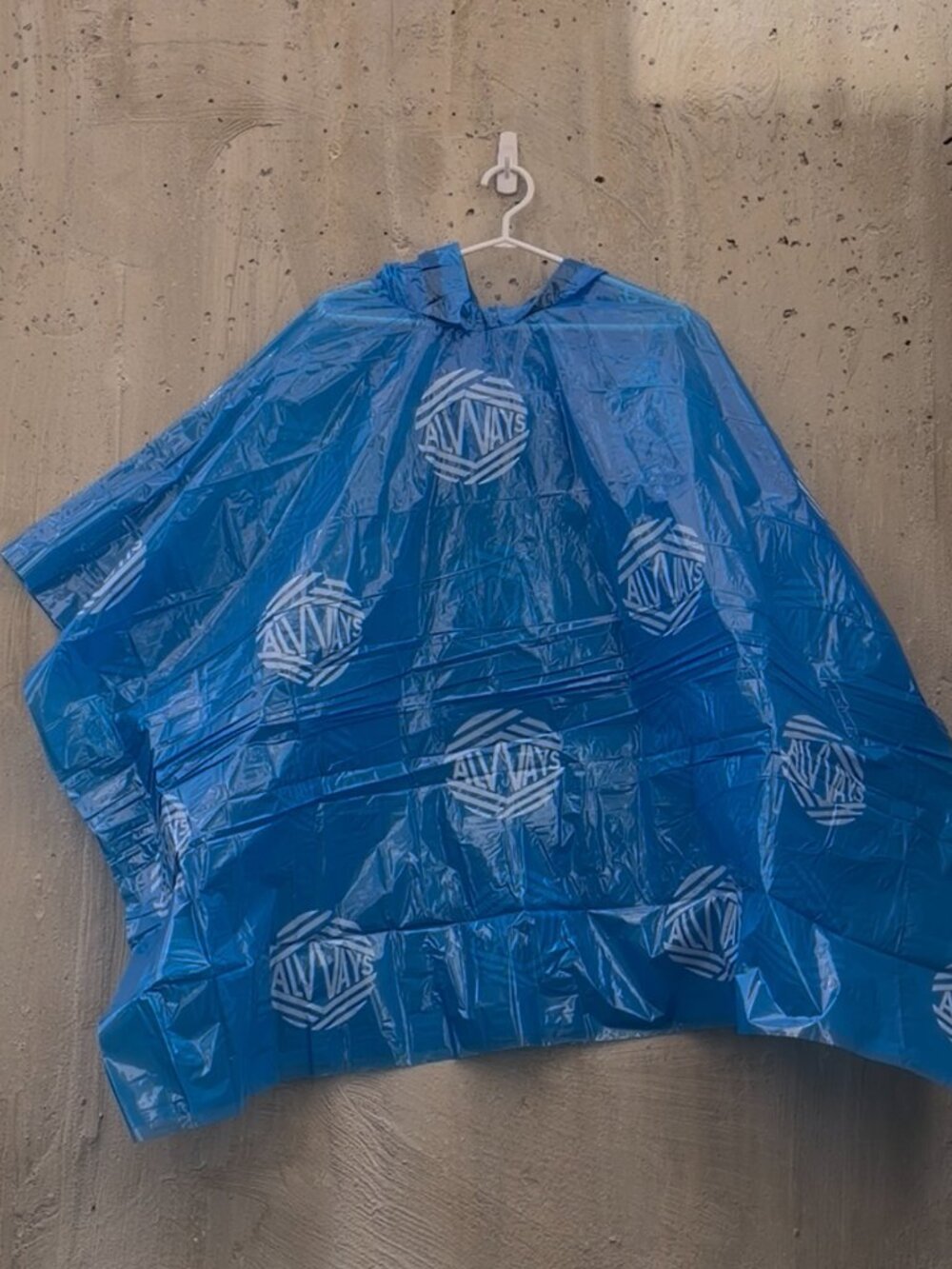 alvvays - rain poncho